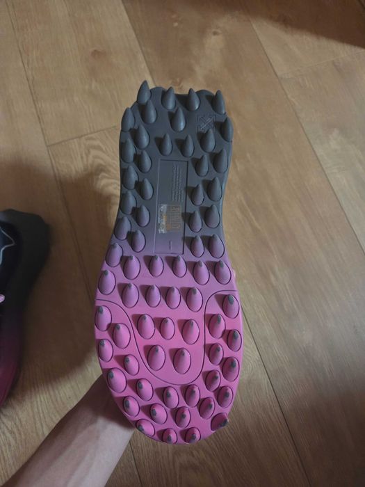 Adidasi off white odsy 1000