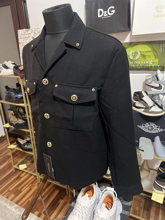 Geaca versace de blugi 2025