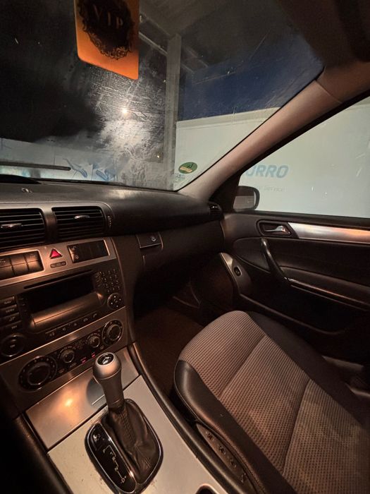 2005 Mercedes Benz C 220
