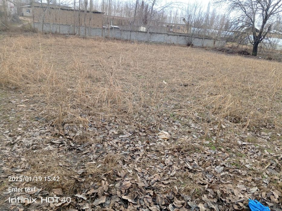 15 sotixli yer sotiladi