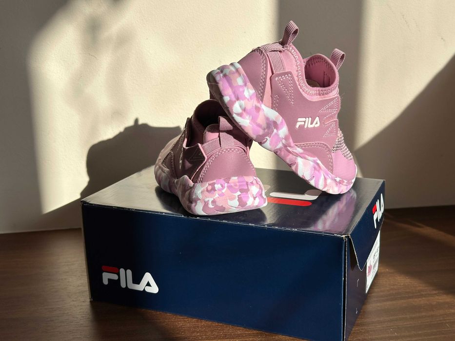 Детски маратонки без закопчаване FILA, размер 27