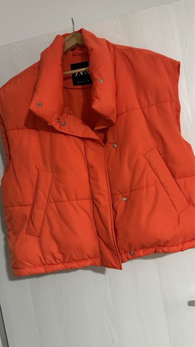 Vesta scurta Zara