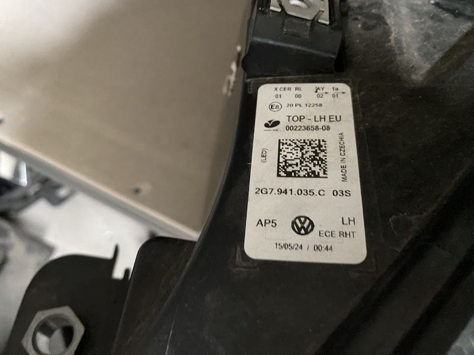 Far VW Taigo 2020 - 2024 faruri stanga dreapta IQ Light