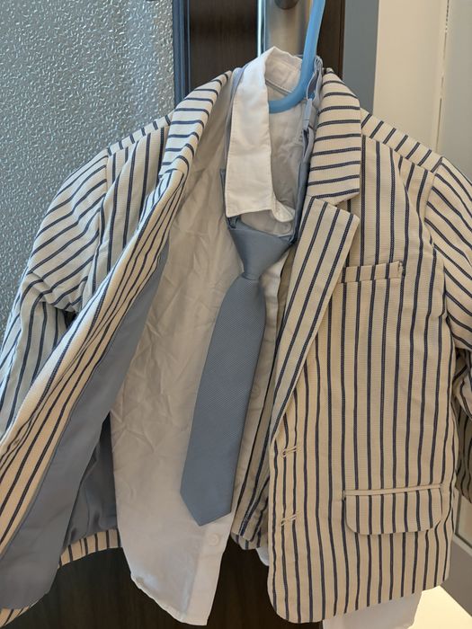 Costum baieti marimea 98(2-3 ani)