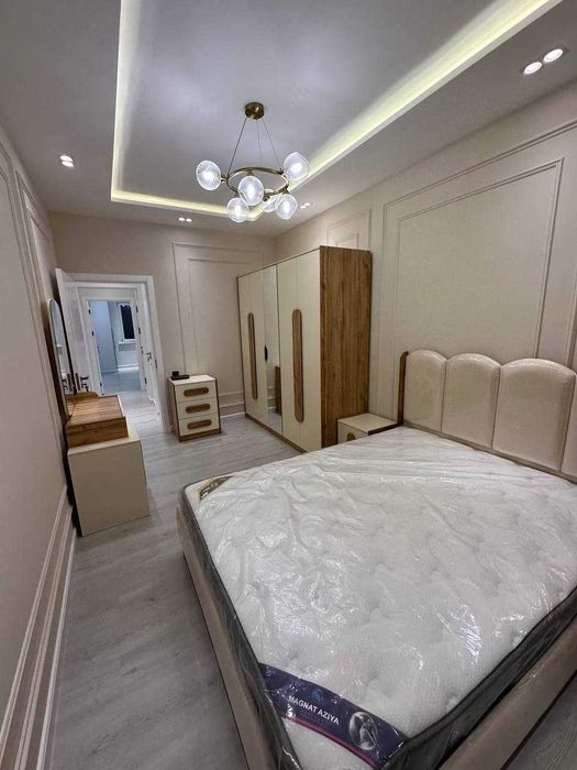 Продаётся квартира Юнусабад14 рядом метро Туркистон 2ком 64м2 ремонтом