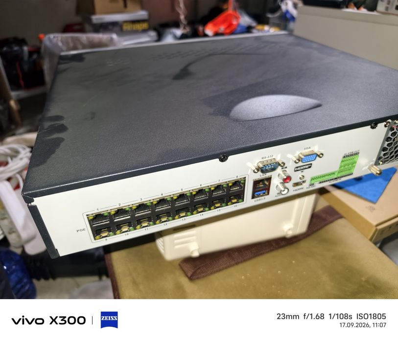 Видеорегистратор Hikvsion DS 7716NI K4 16P