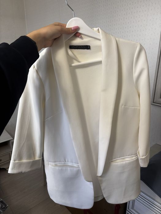 Приталенный пиджак