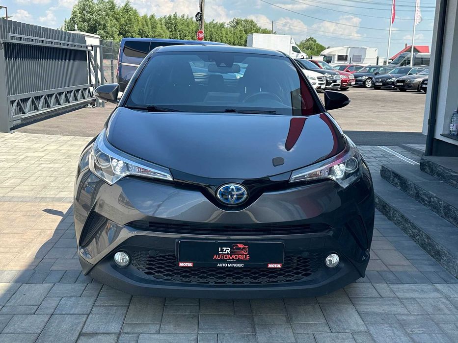 TOYOTA C-HR 2019 — imagine 3
