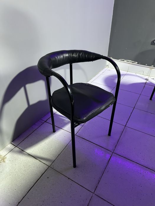 Продам стулья (18шт), для офиса или игровой клуба. Game club.