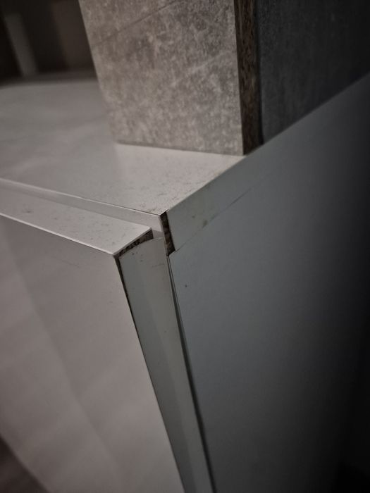 Скрин / шкаф за обувки от Aiko