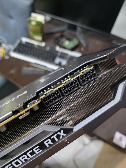 Rtx 3080 10GB 320BIT haqiqi igravoy montajni video karta.