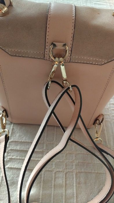 Стилна дамска чанта