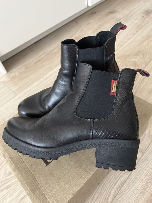 Намалени от 120 на 95 лв! Боти Lasocki естествена кожа  37 номер