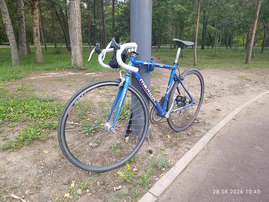 Продам шоссейный велосипед Мерида