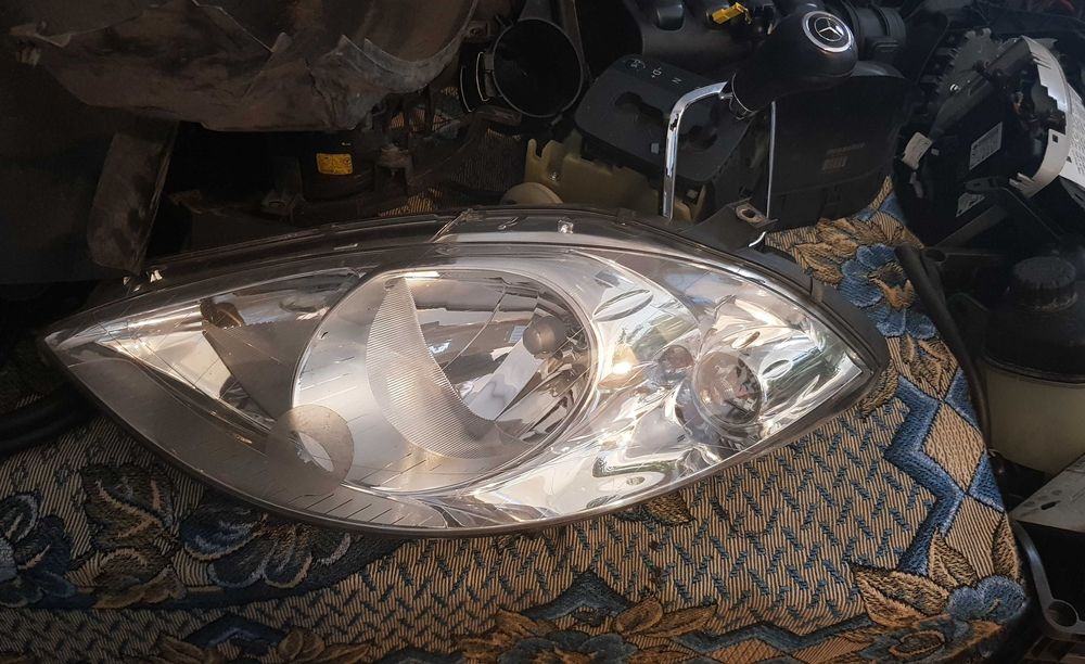 Dezmembrez Mercedes W211 E240 E320 W169 A180 Cutie viteze automata Usa