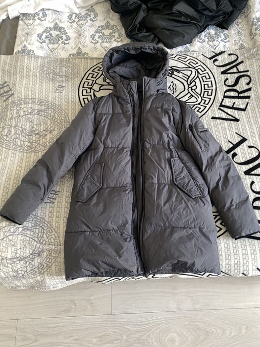 Теплая куртка Л размера Billionco