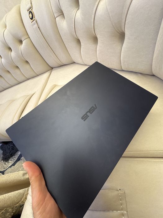 ASUS. ExpertBook