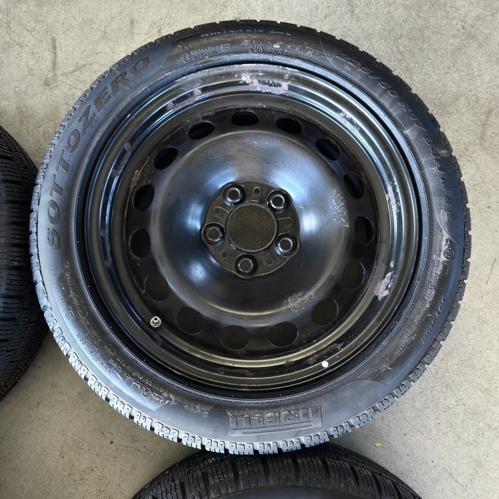 Roti iarna / Jante tabla 17” originale BMW / 5x120 / Anvelope 225 50 17