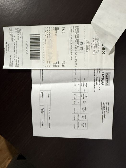Vand Iphone 16 Pro original ca nou