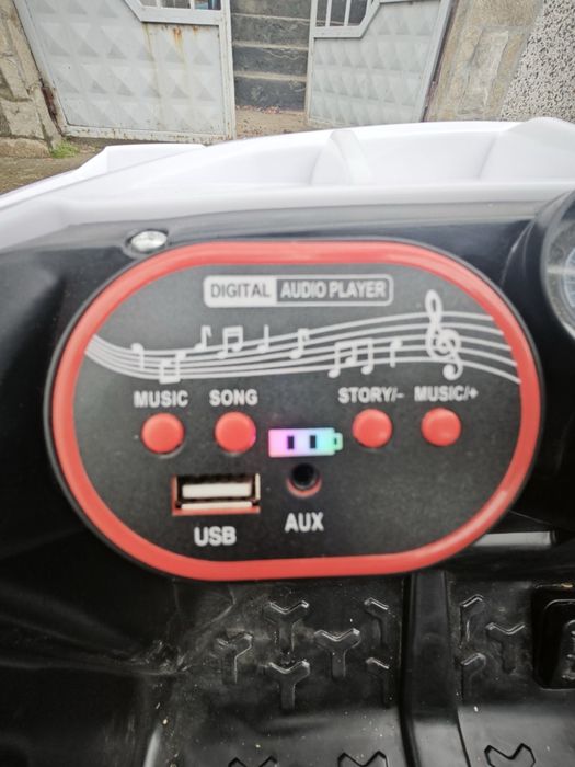 Акумулаторен джип FAST UTV бял TEXAS