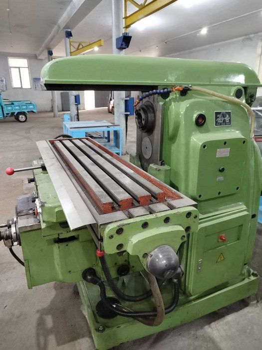 Горизонтально-фрезерный станок Х6132