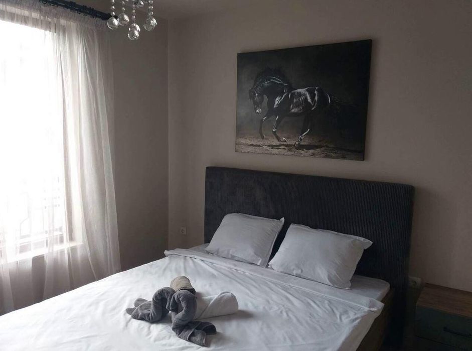 Дава се под наем Двустаен апартамент в Варна, Колхозен пазар - 68 кв.м за 650 € - Снимка #4