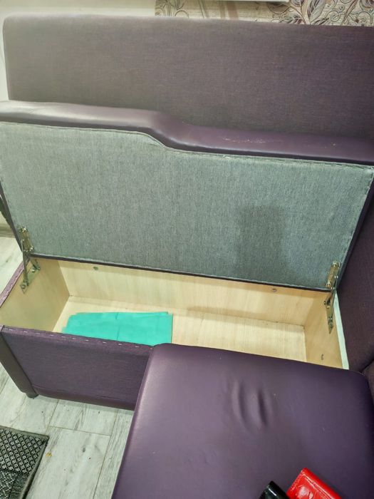 Продам кухонный диван