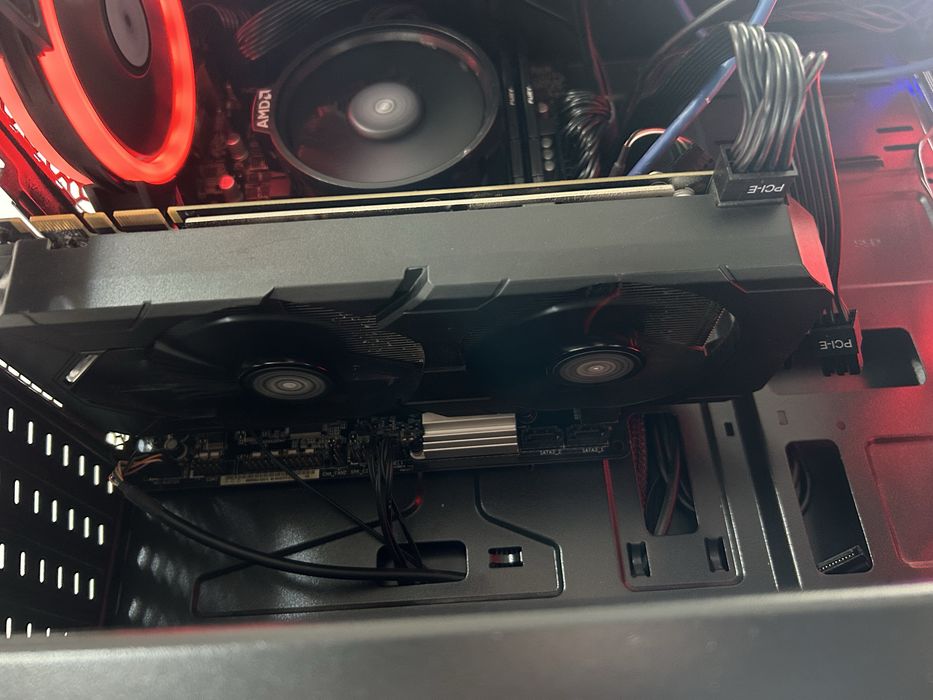 Gaming PC GTX 1070 Ti / 32GB RAM / 1TB SSD / 850W GOLD