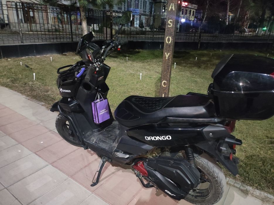 Skuter sotiladi tank