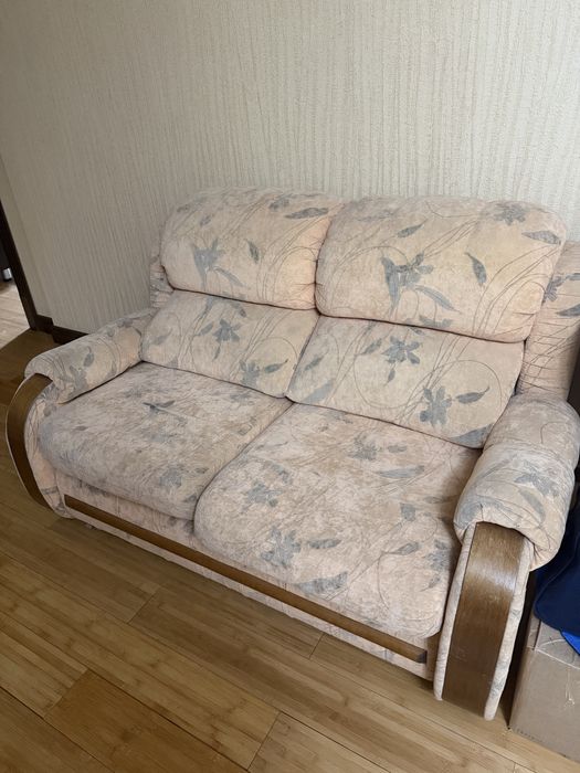 Продается диван софа и кресло!