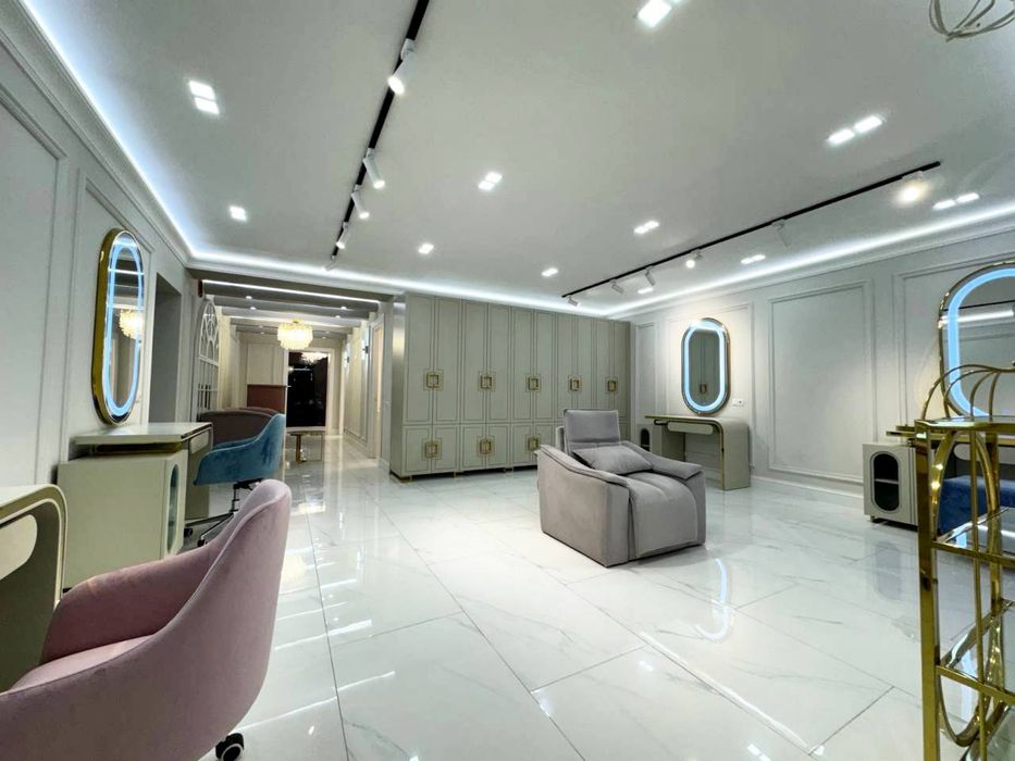 Продаю Своя Нежелое Новый Hi-Tech Office Ц-1  Вдоль Дороги 125м2.