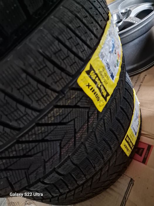 275 35 20 Sonix999 2бр Ling long srb 2бр Замъка Ямбол