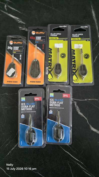 O cutie korda impreuna cu accesorii