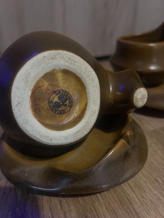 Set rar de cești cu farfurii -Faianță Sighișoara