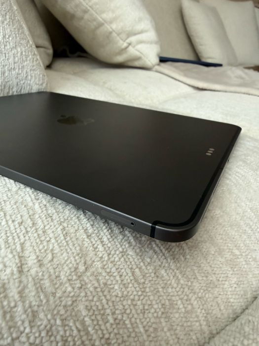 iPad Pro 3rd M1 gen 256gb + Cellular mmWave 5G+ Unlocked stare perfecta