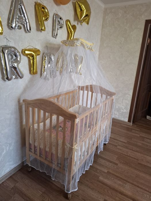 Кроватка детская