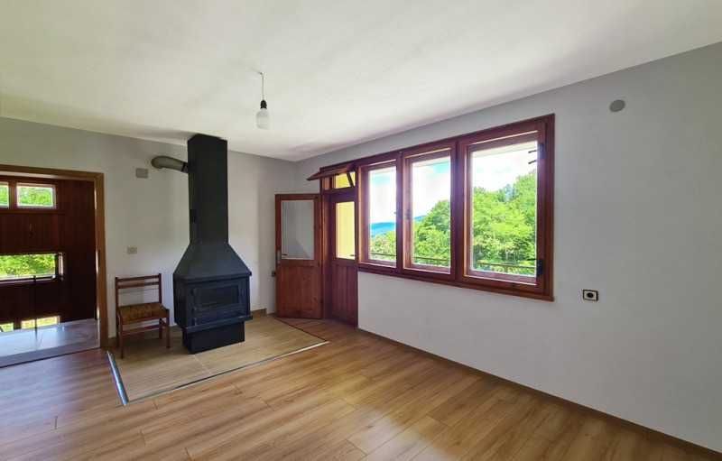 Продава КЪЩА, с. Горановци, област Велико Търново