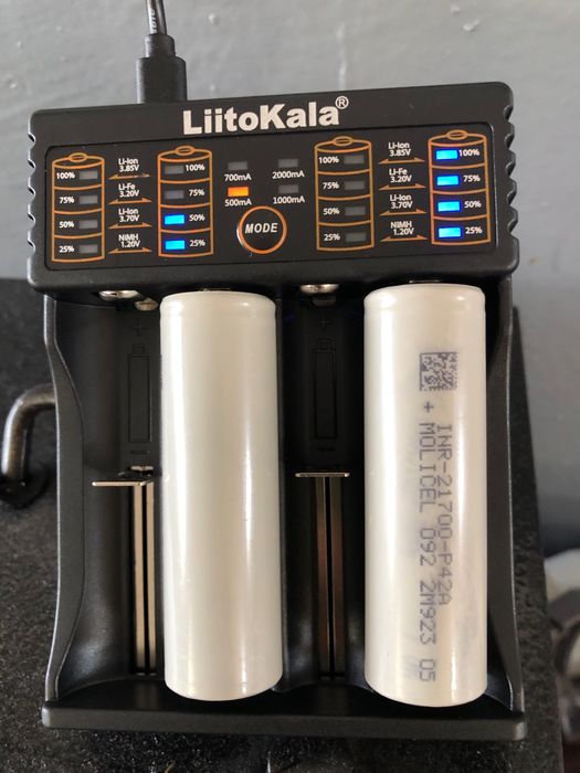 Автоматично зарядно устройство Liitokala Lii-402