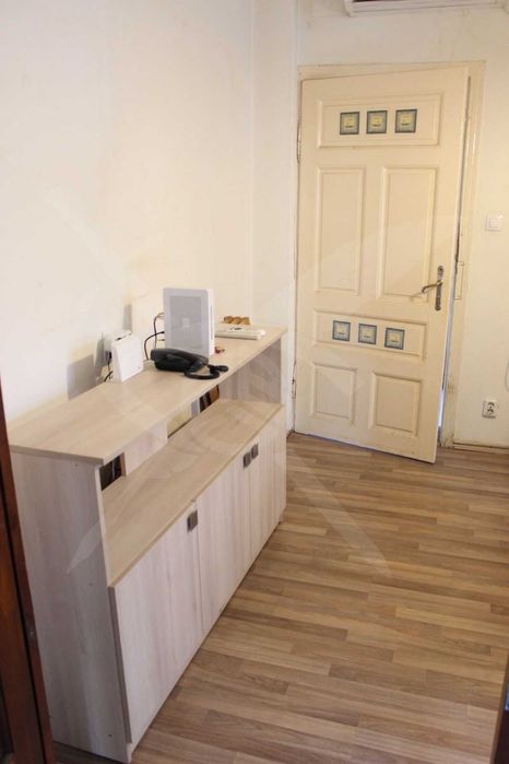 Продава се Етаж от къща в Варна, ВИНС - 74 кв.м за 2028 €/кв.м - Снимка #3