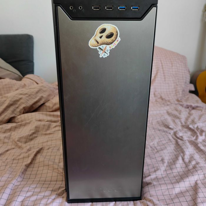Carcasă Antec P280 Super Mid-Tower – Antifonată, Spațioasă (XL-ATX)