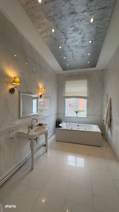 Vand apartament de lux,130 mp,SUPERB