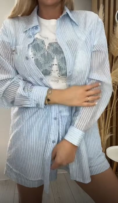 Нов дамски комплект риза и панталонки в синьо