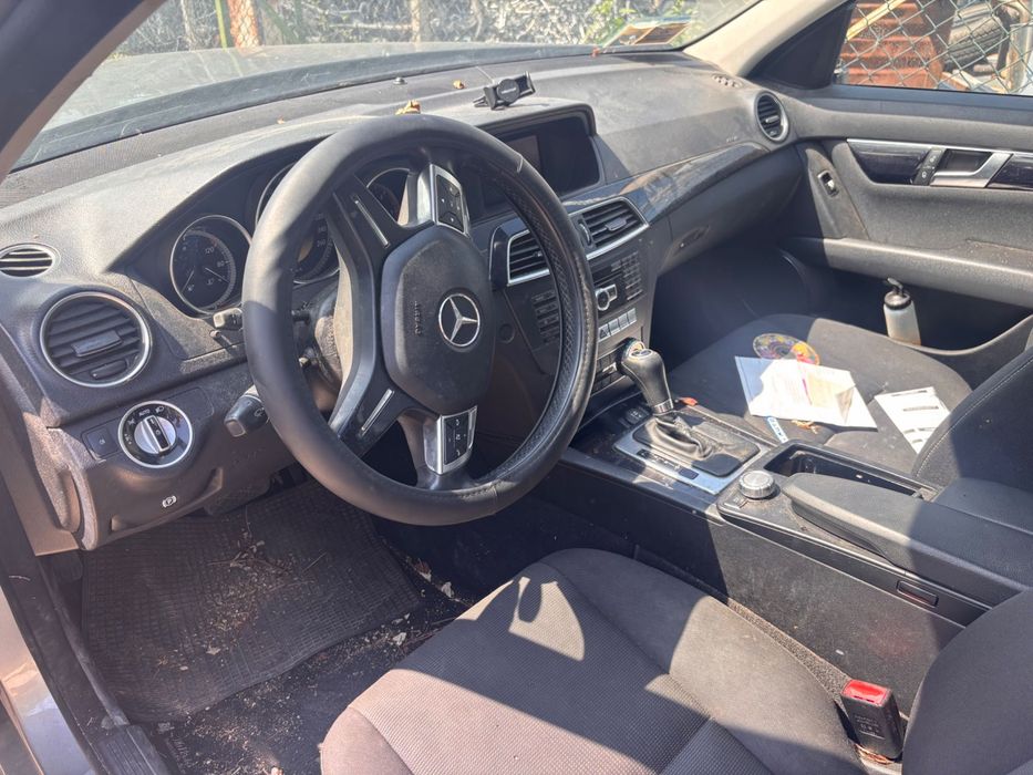 Mercedes-Benz C-class на части