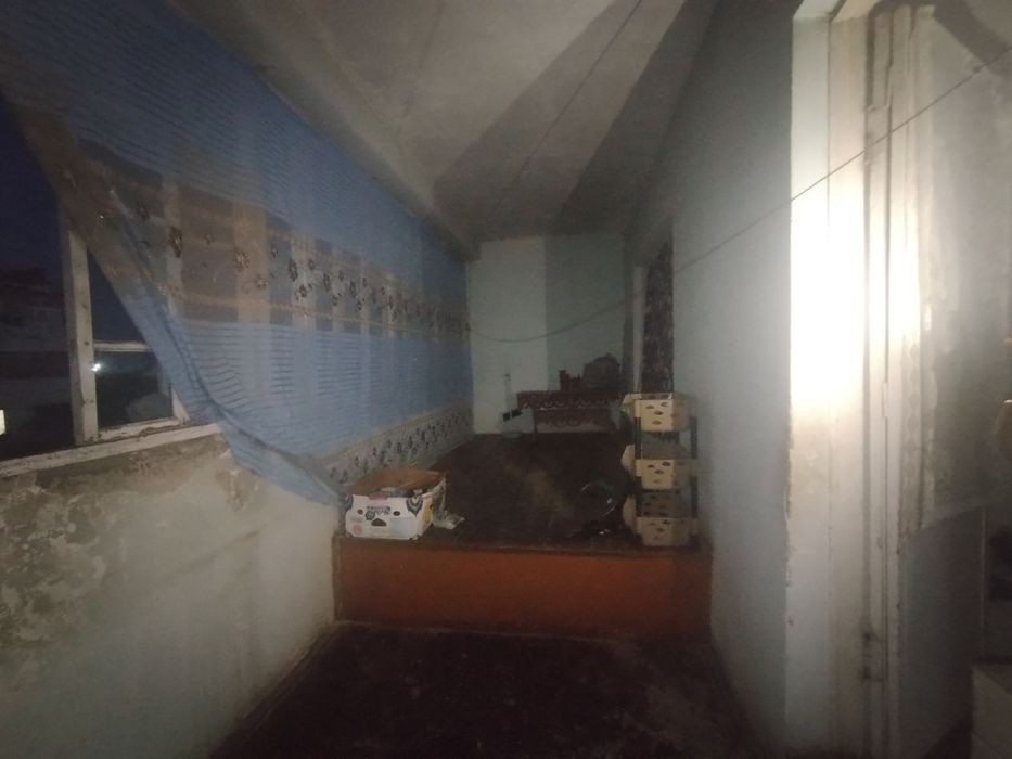 Uy sotiladi arzon narxda narxi kelishiladi