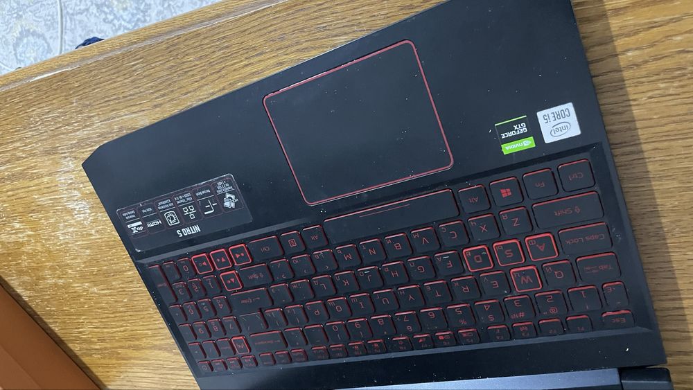 Продам Aser nitro 5