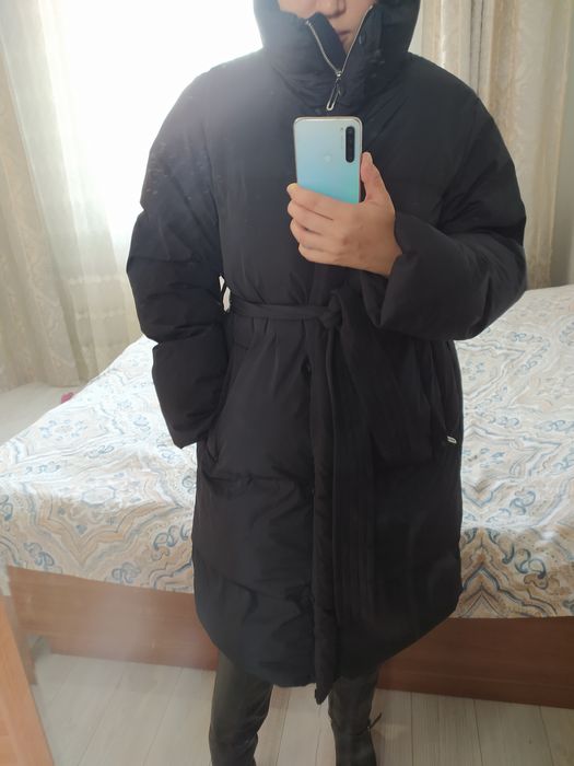 Продам куртку Mango