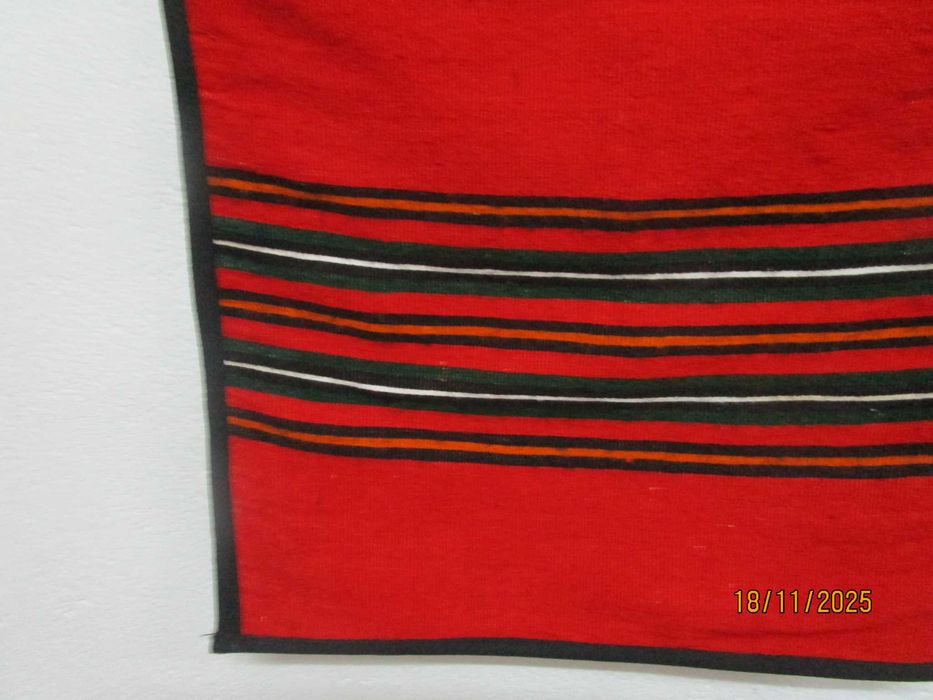 Автентична вълнена червена престилка за кюстендилска празнична носия