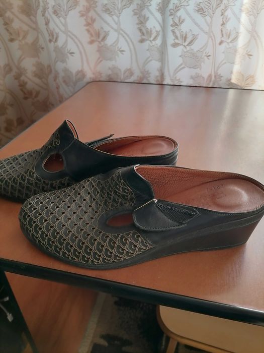 Сабо, кожаные, женские