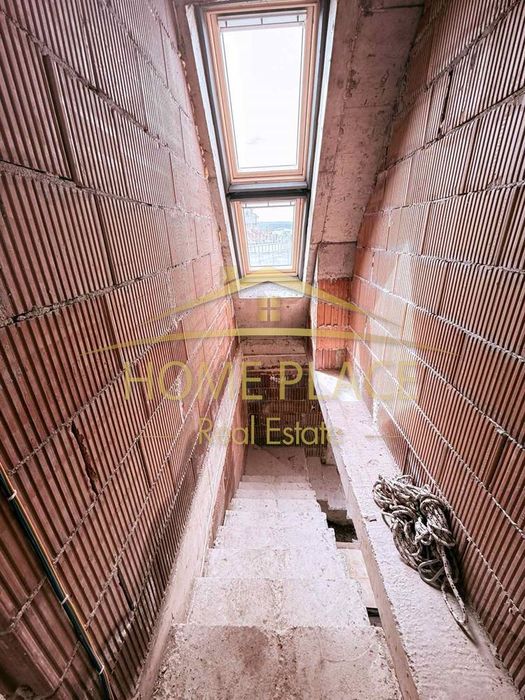 Продава се Мезонет в Варна, Център - 144 кв.м за 3237 €/кв.м - Снимка #4