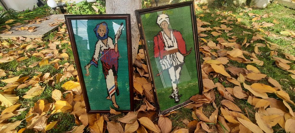 Tablouri vintage cusute zona Dobrogea